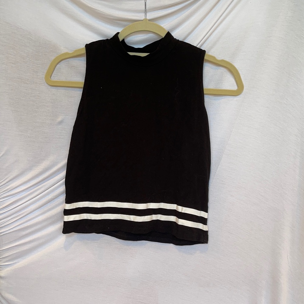 Heart&Hips Black Tank Top Size Large